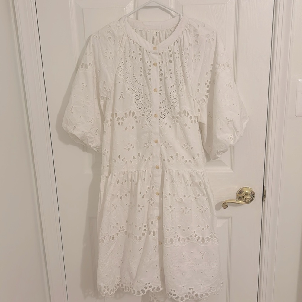 Anthropologie Tallulah Puff Sleeve Eyelet Mini Dress in White New Size Large - Picture 7 of 13